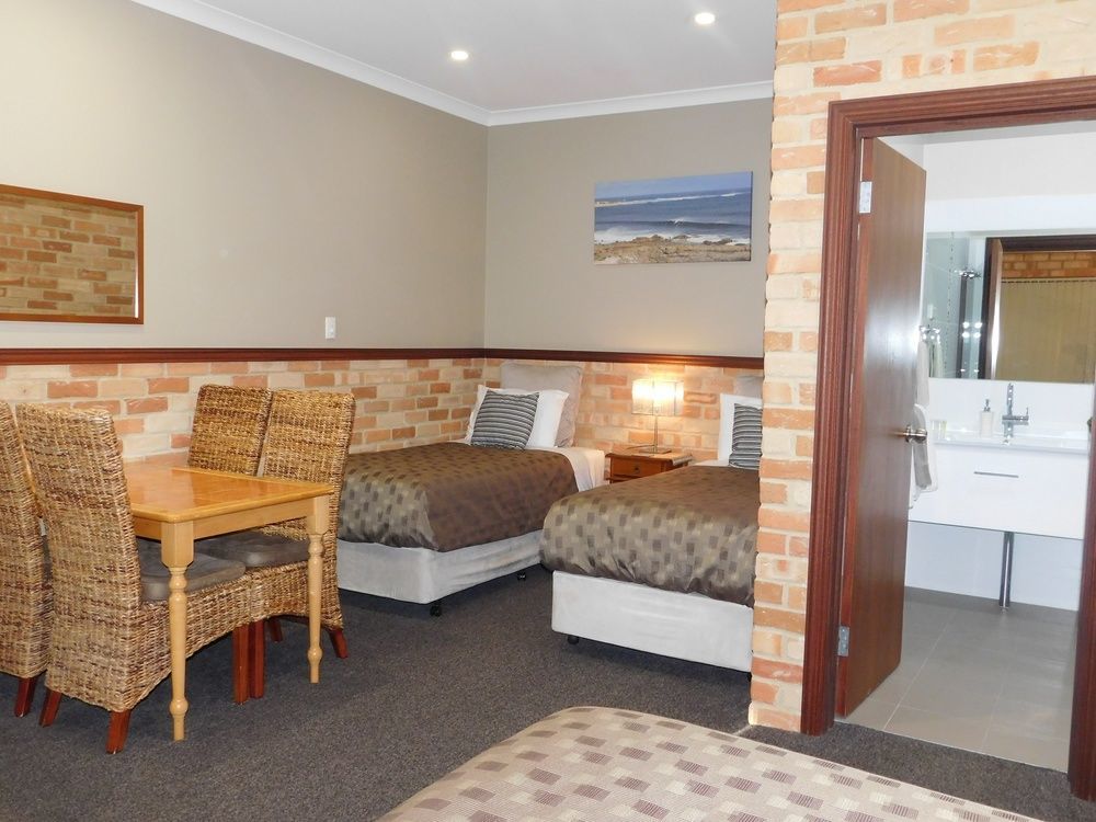 Edge Of The Forest Motel Margaret River Esterno foto